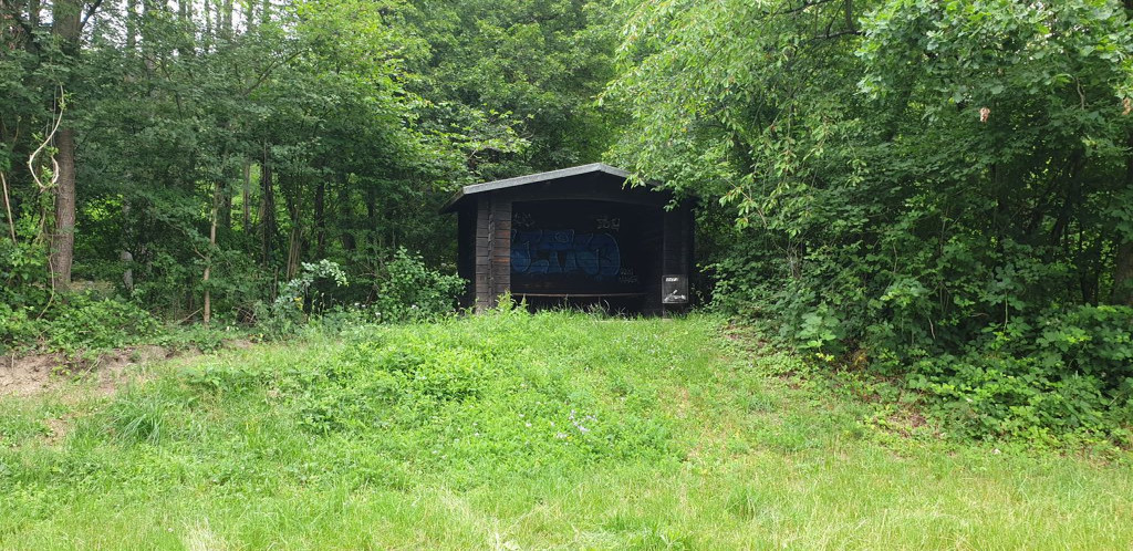 Shelter near Hauptstraße