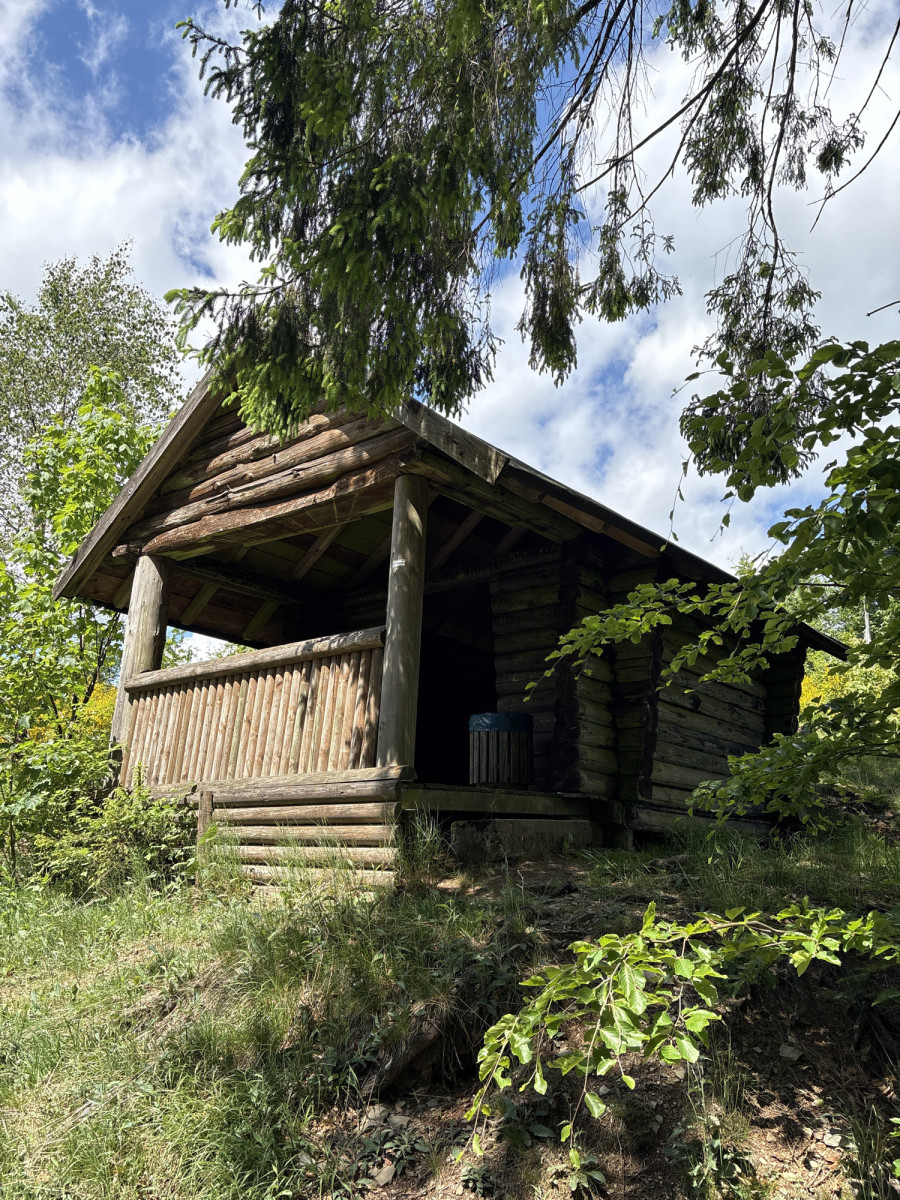 5739- Schutzhütte Schneekreuz