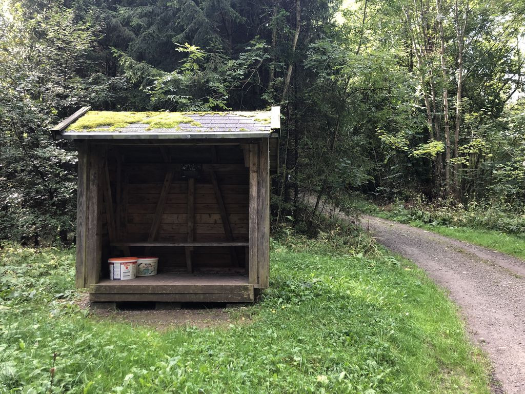 Kleine Schutzhütte