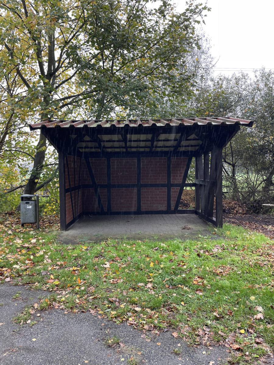 Shelter near Rockel