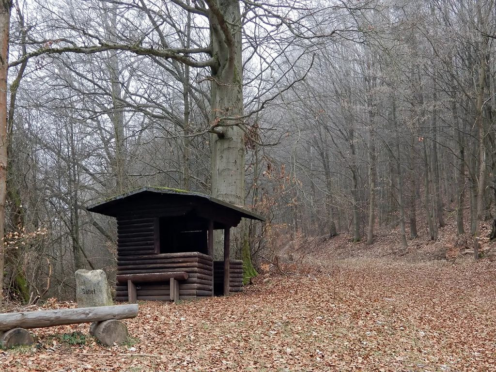 37444 - Schutzhütte Sattel