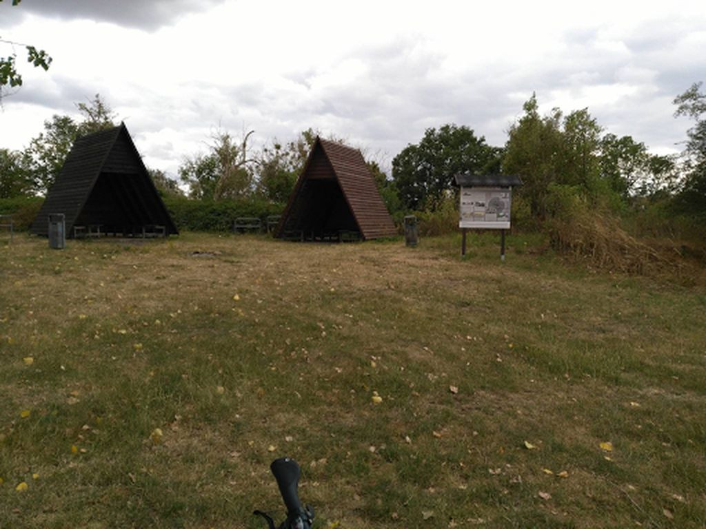 2x Lean-To