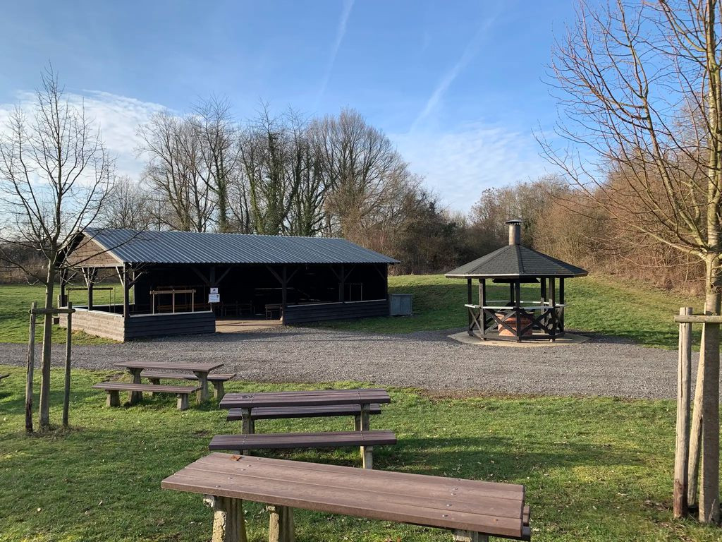 Freizeit- & Festplatz "Flakstellung Mont Royal"