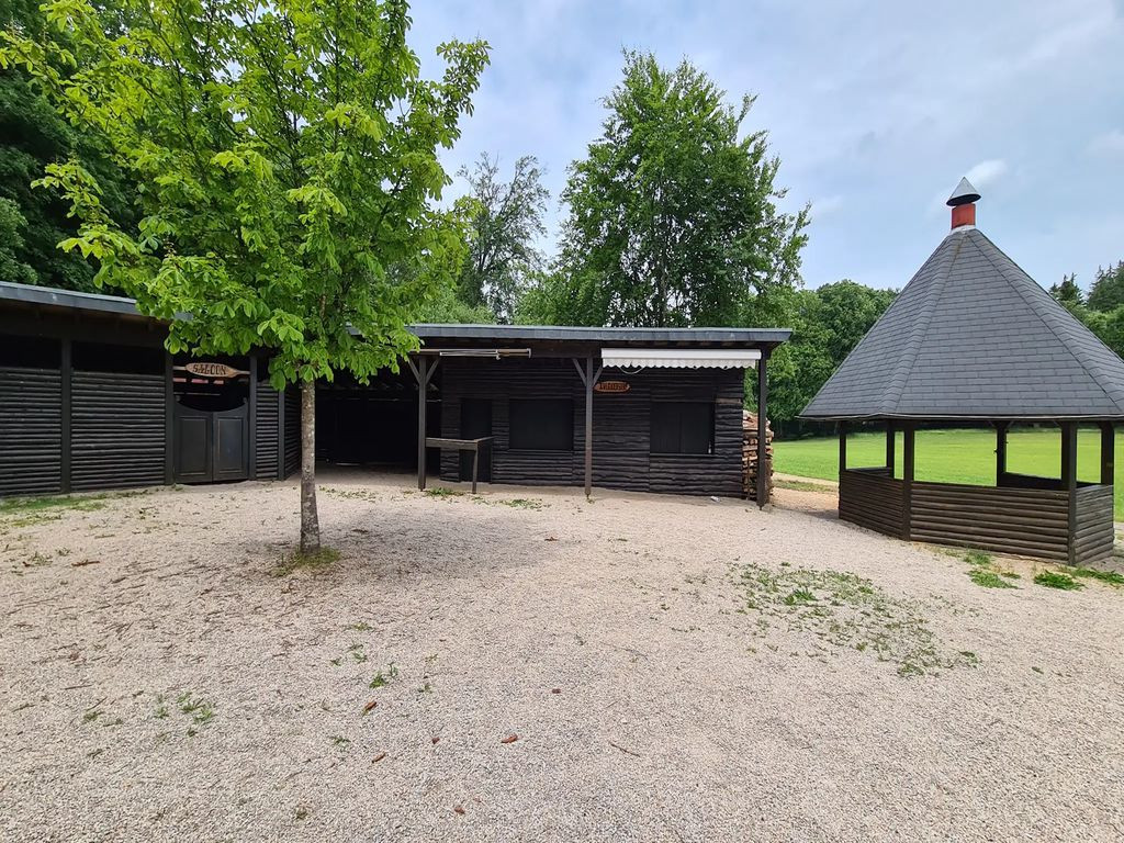 Lunch shelter near Am Kreuz