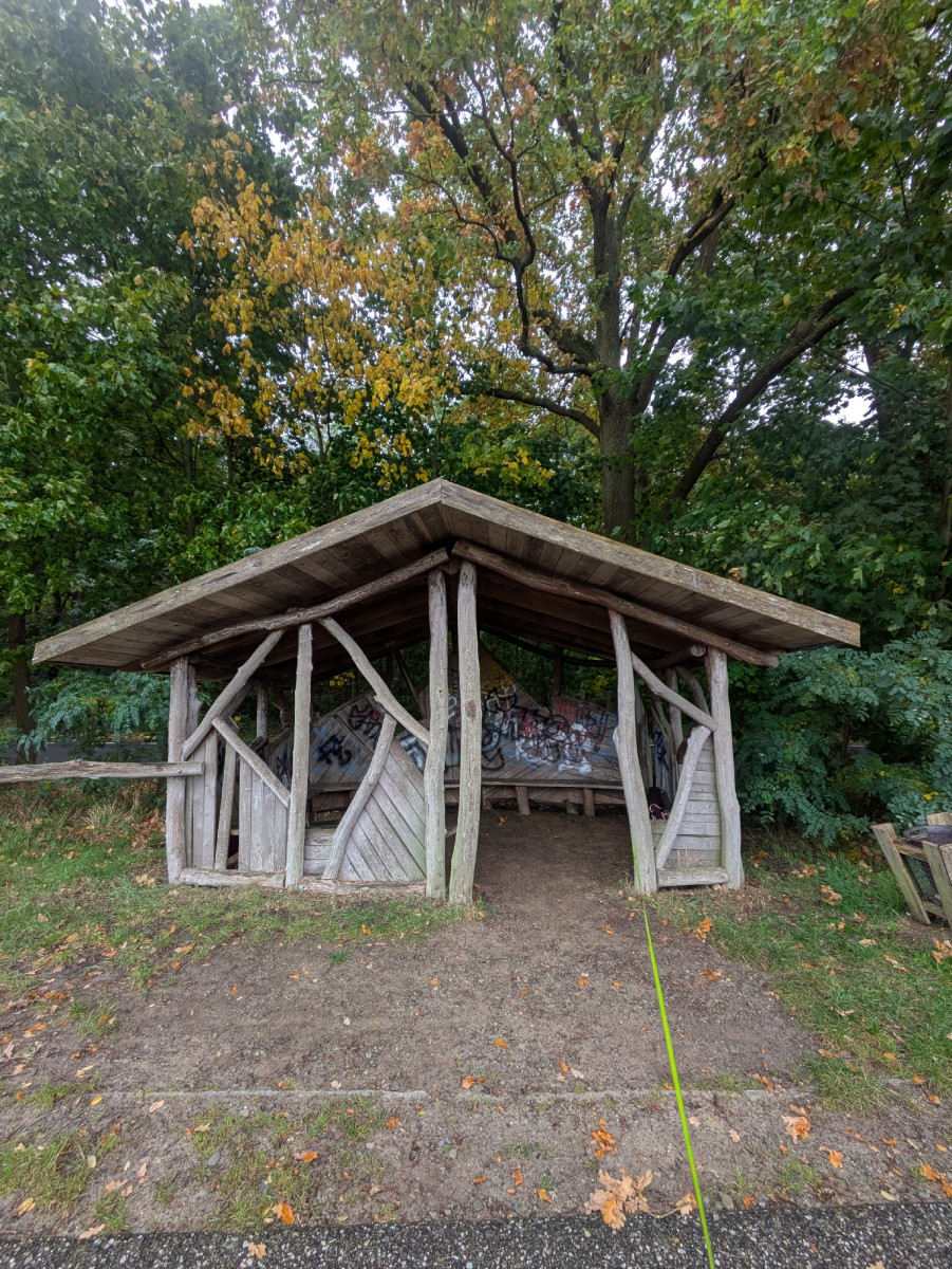 Lunch shelter near Fercher Straße