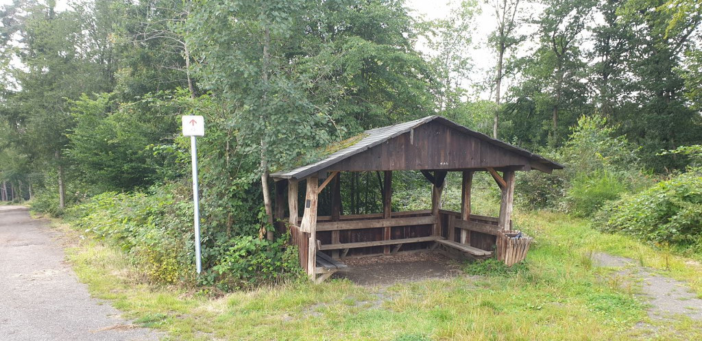 Lunch shelter near Neuer Weg