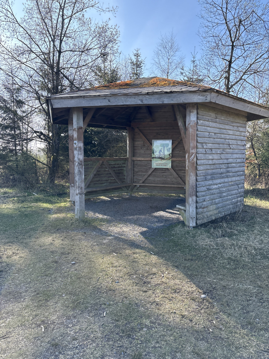 Shelter near Im Zaun
