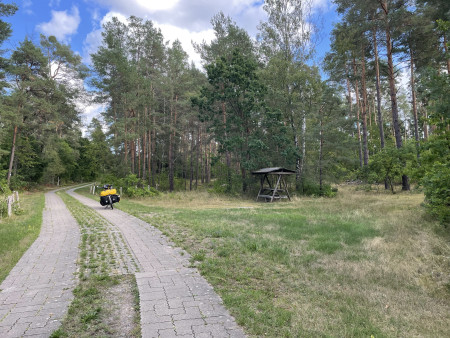 Lunch shelter near Kolonie
