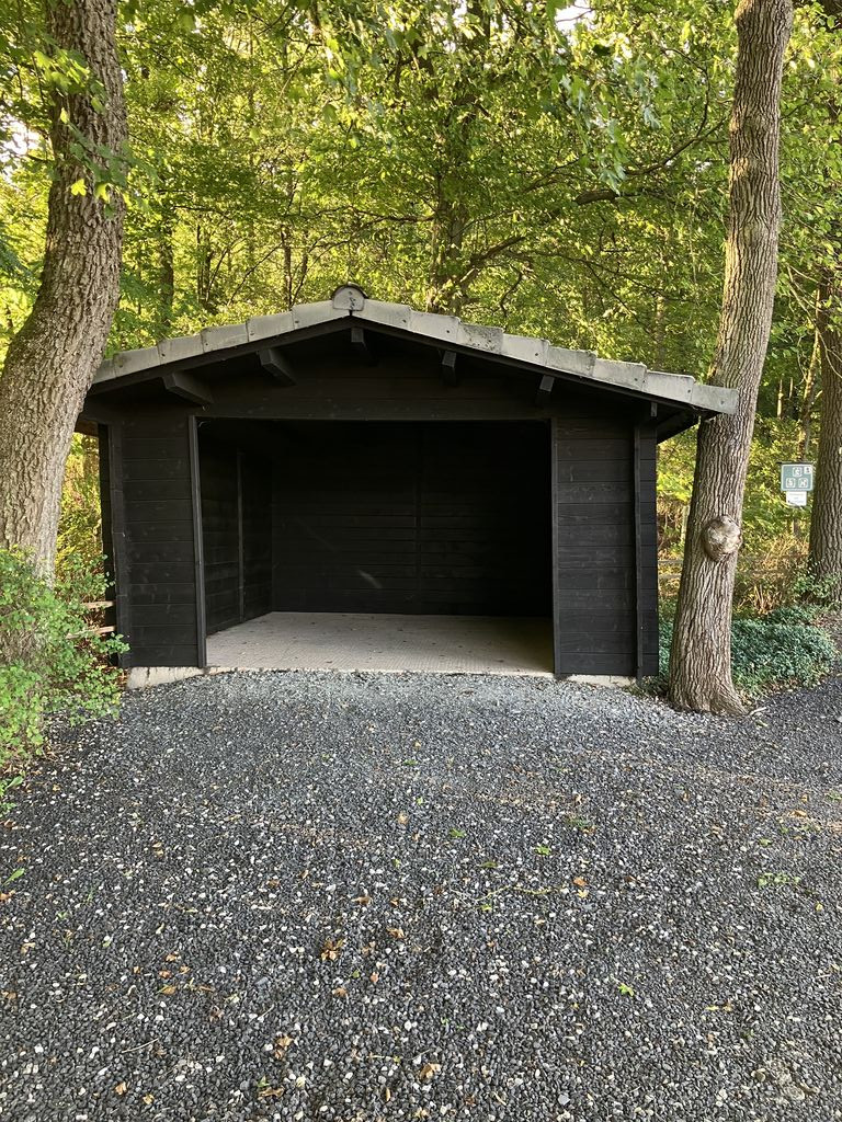 Schutzhütte