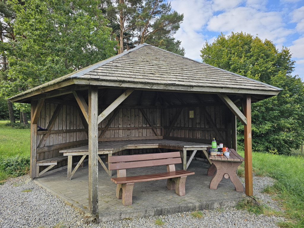 Viewpoint Shelter