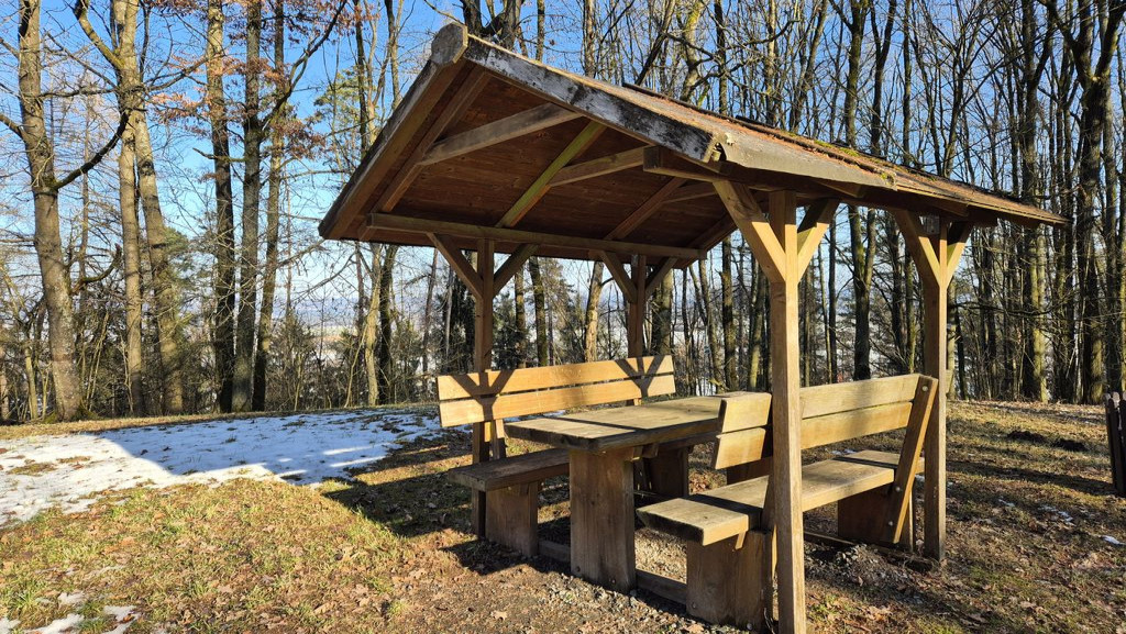 Unterstand Burgruine Fürth am Berg