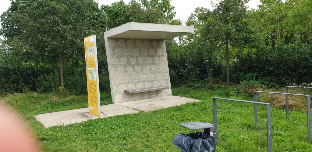 Lunch shelter near Freudiger Weg