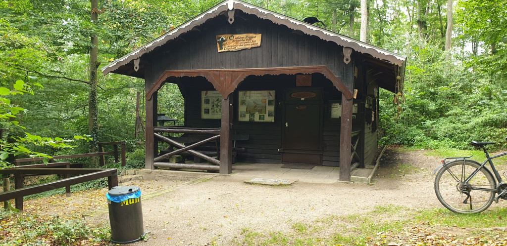 Lunch shelter near Waldfrieden