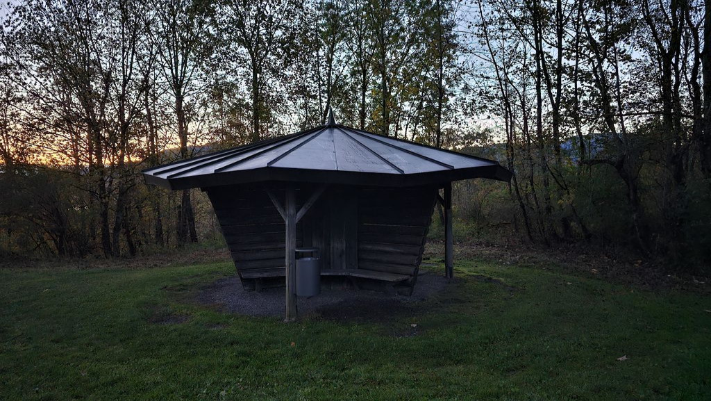 Unterstand auf der Berghalde