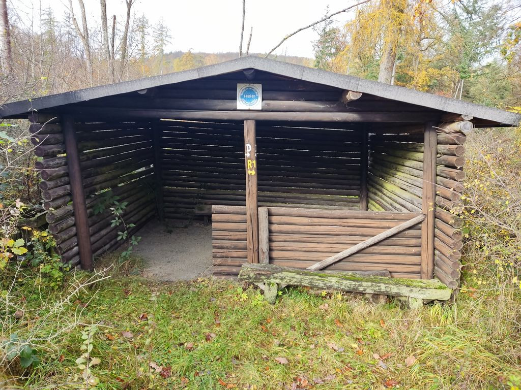 Schutzhütte am Hundeplatz