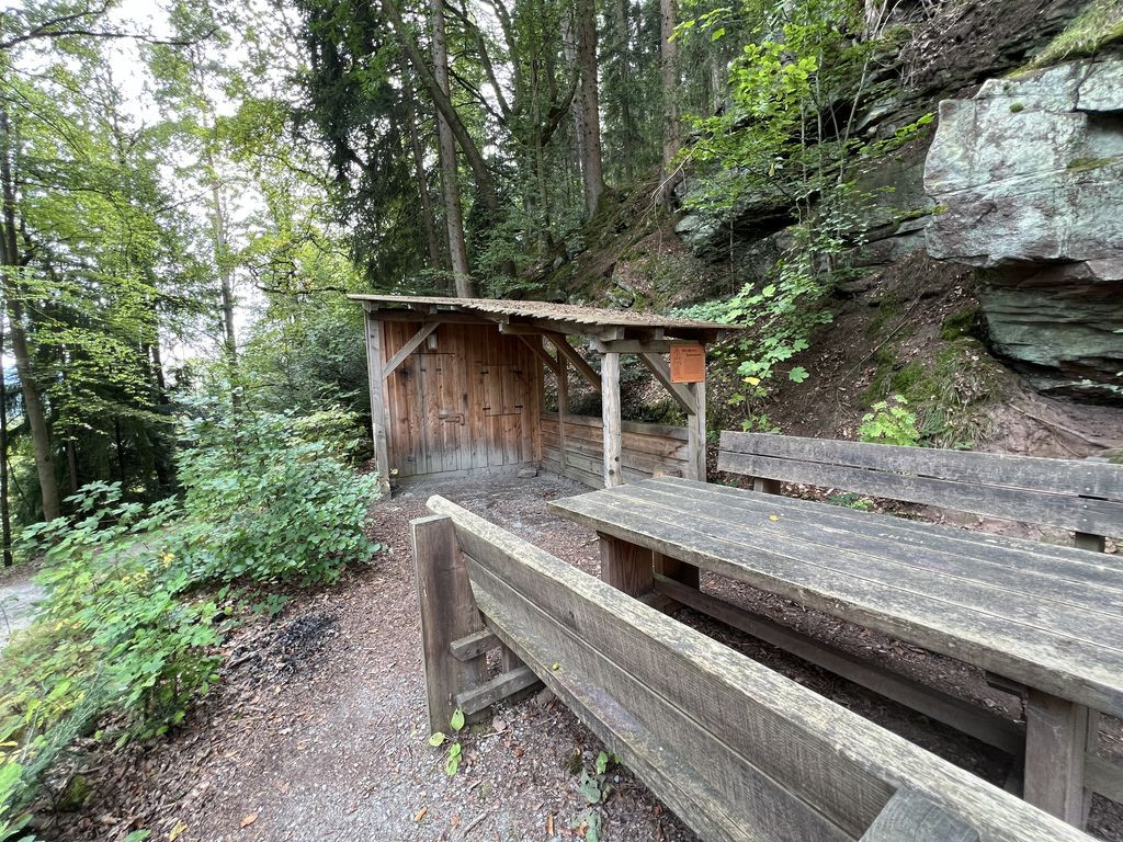 Lunch shelter near Kiefersweg