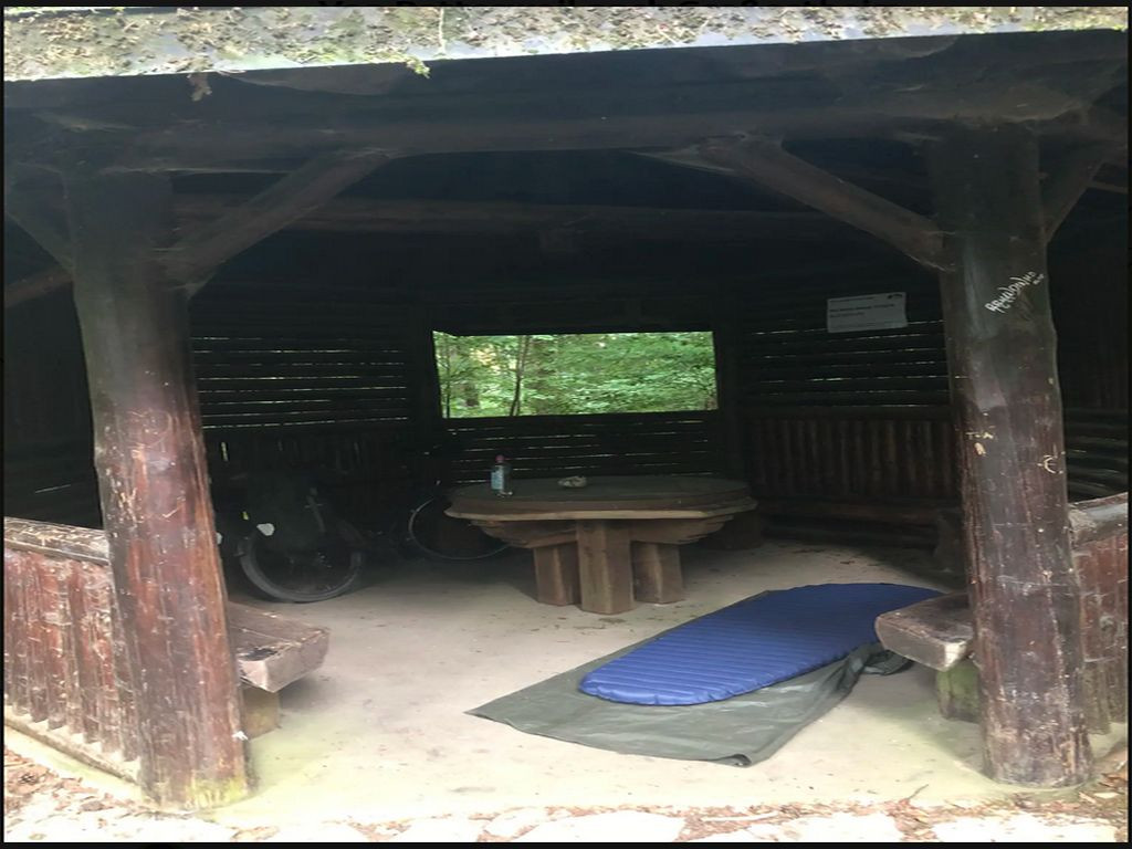 6376- Pavillon
