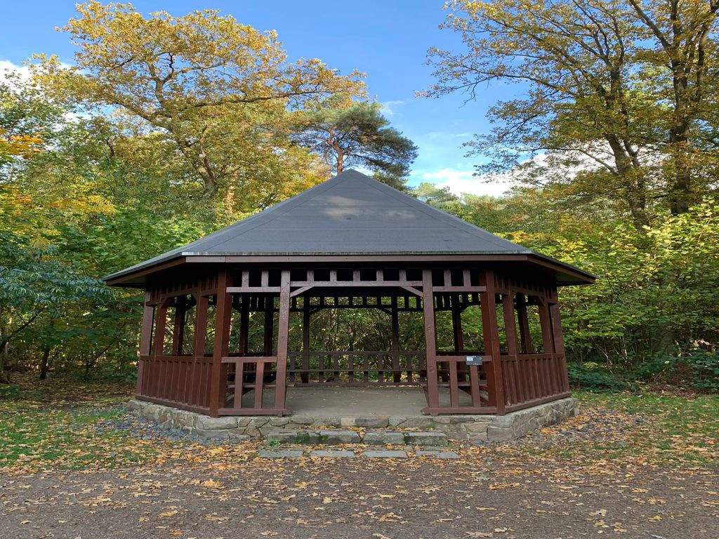 Lunch shelter near Stadionstraße