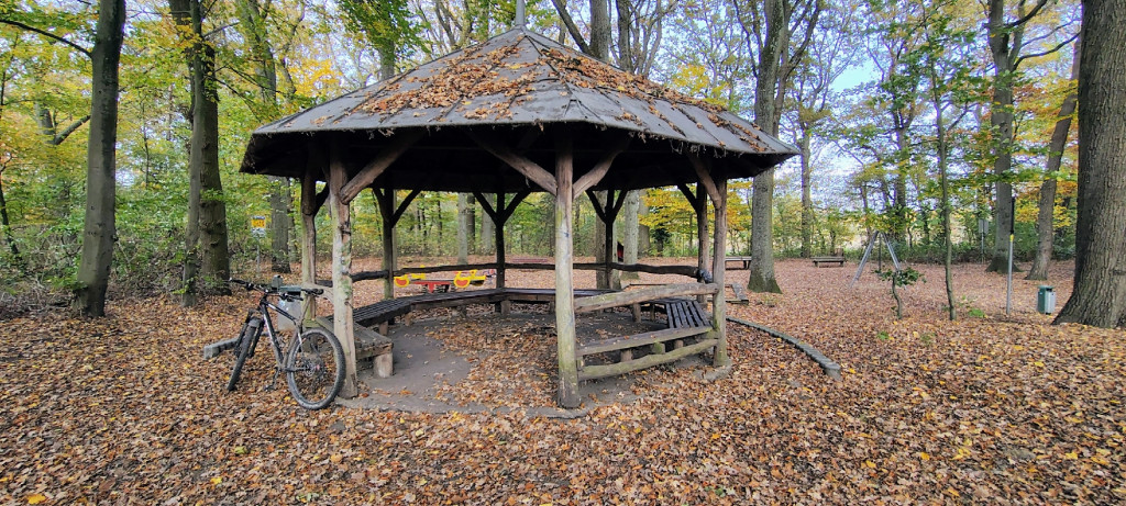 Lunch shelter near Hasselbecke