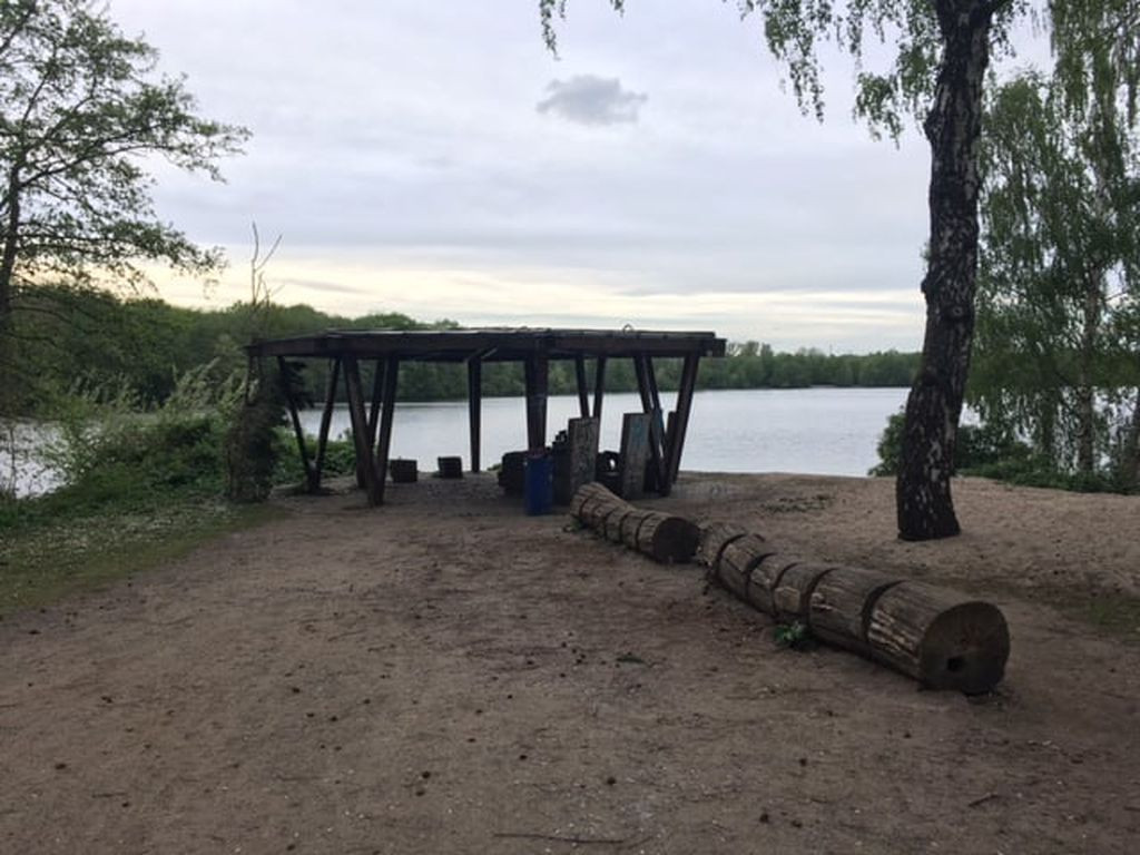 Schutzhütte am Wildförstersee