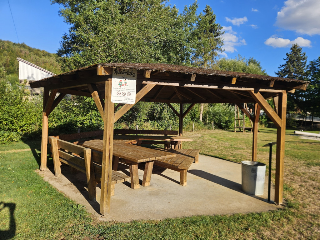 Lunch shelter near Wiesenweg