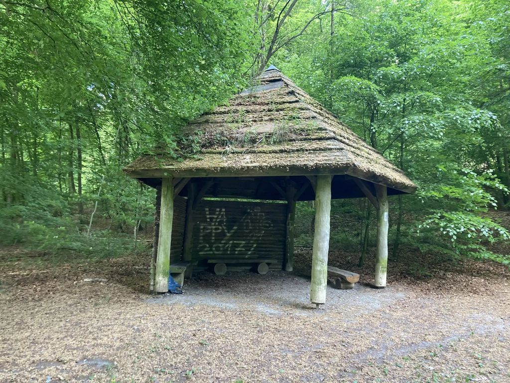 32760 - Schutzhütte Kneippanlage