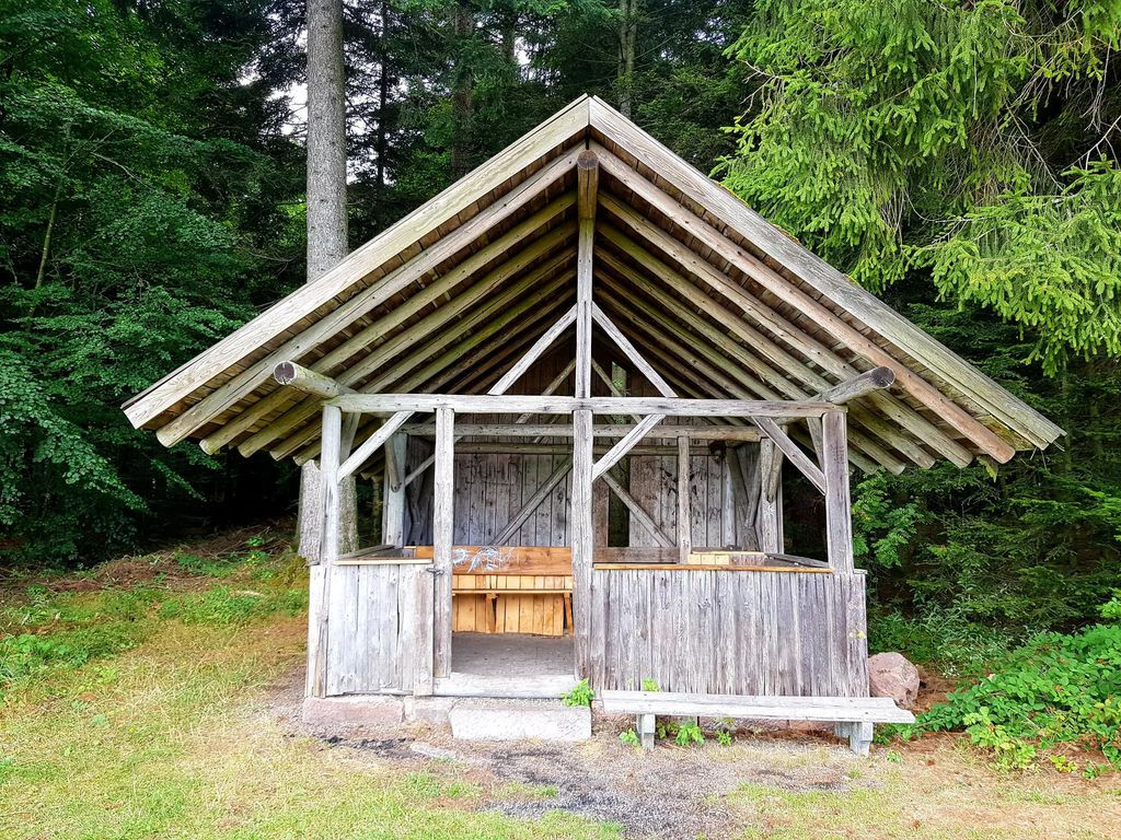 Lean-to Langebrand