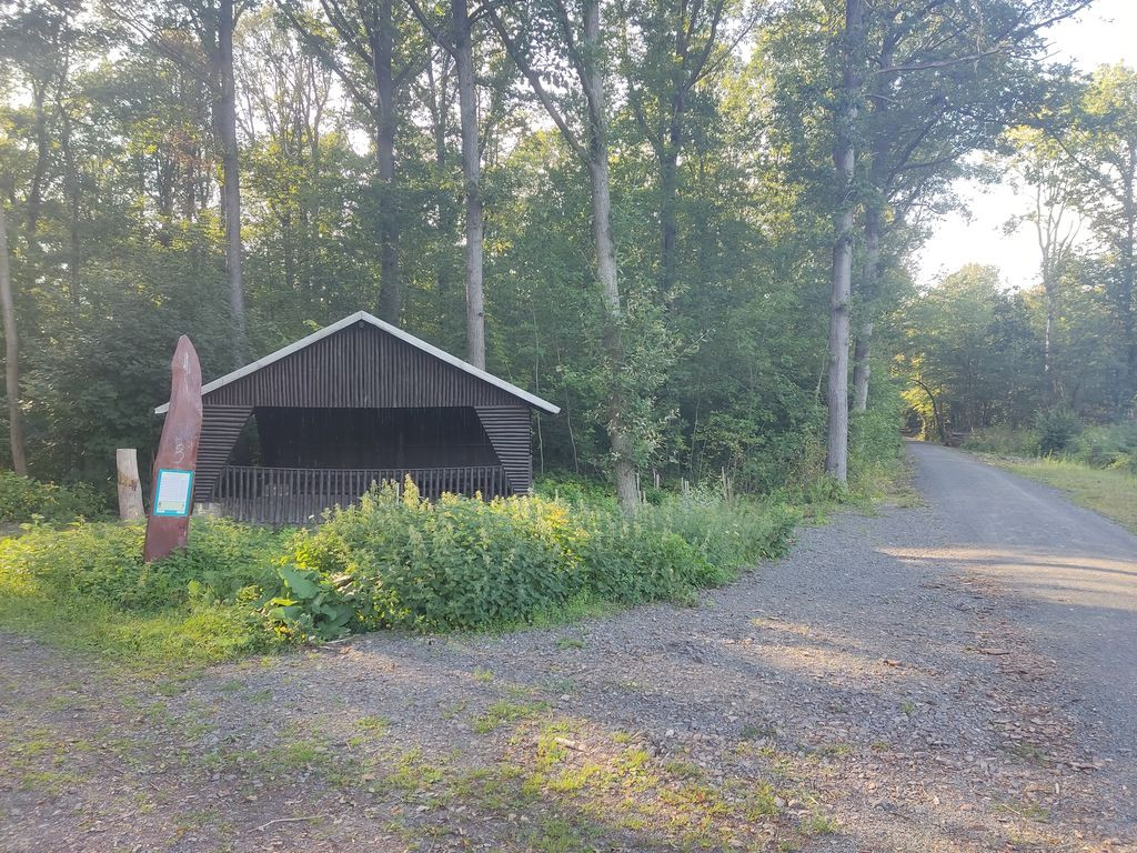 Open shelter