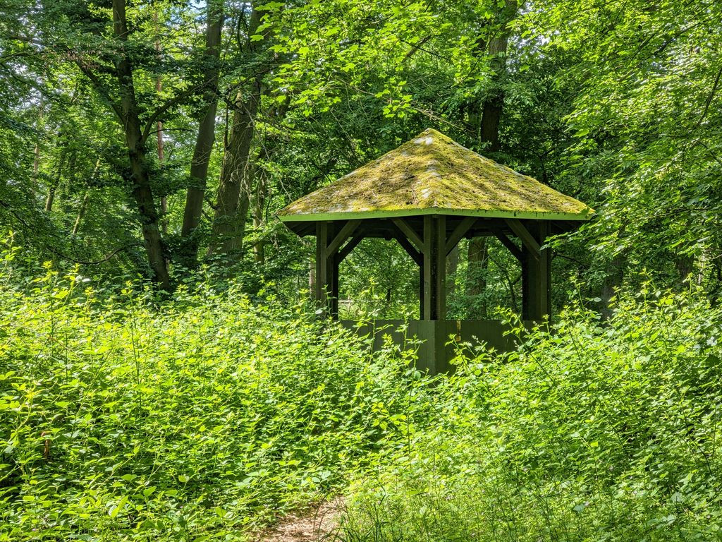 Kleine Schutzhütte