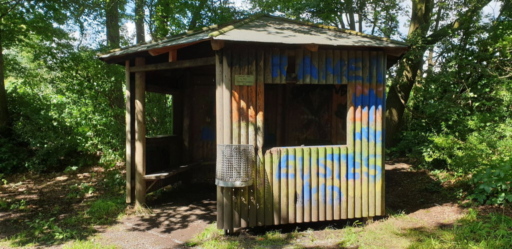 Shelter near Kreuzbauerschaft