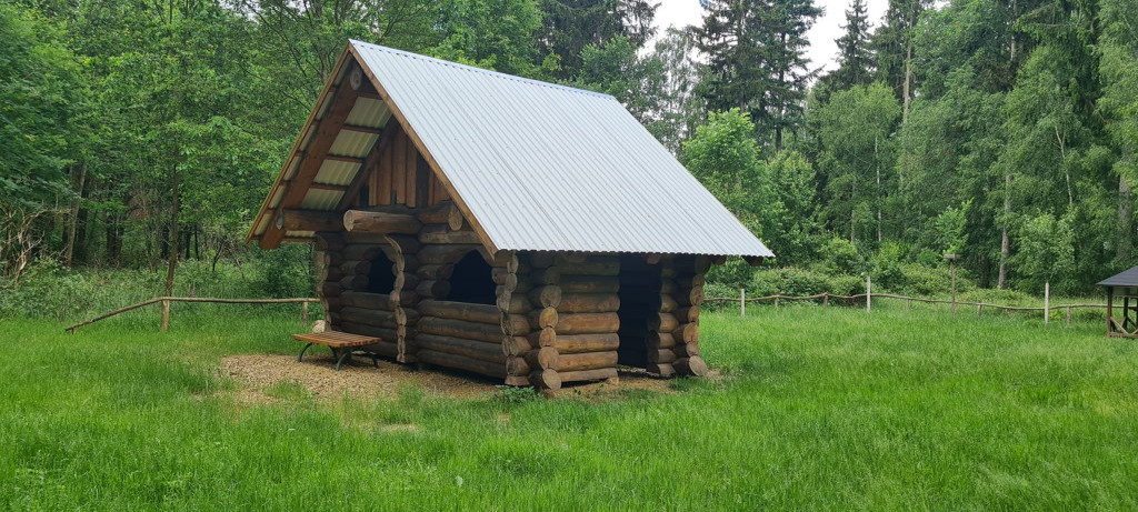 lean-to