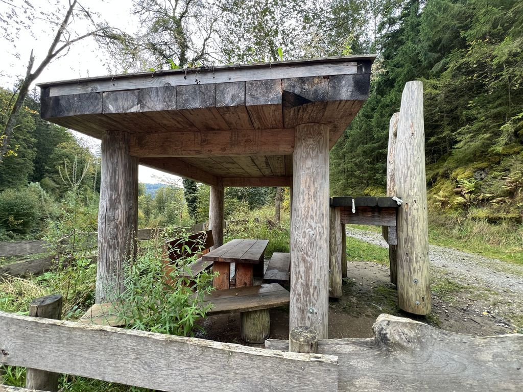Lunch shelter near Lengenbachweg