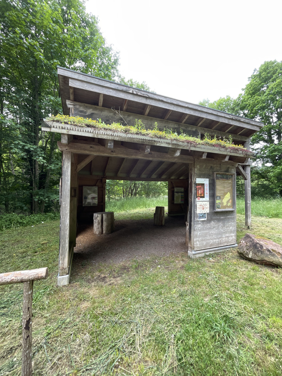 Shelter near Kuhpfad