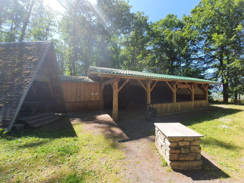 Grill hut