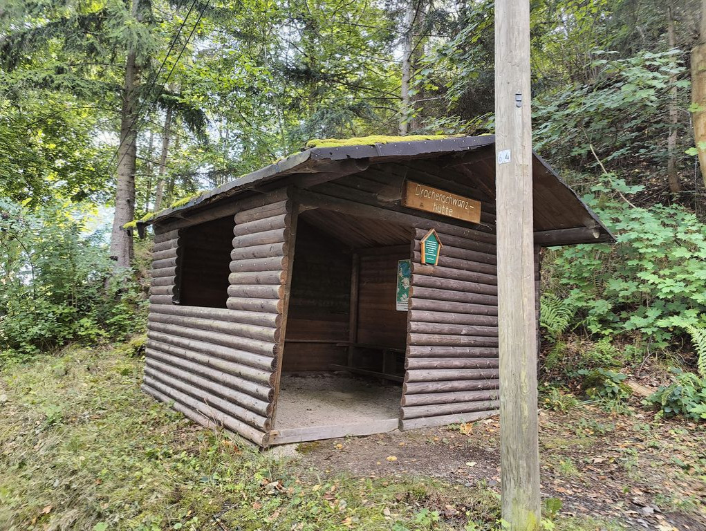 Drachenschwanzhütte