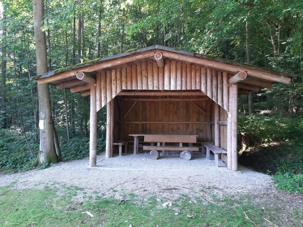 Schutzhütte Schloss Atzelsberg