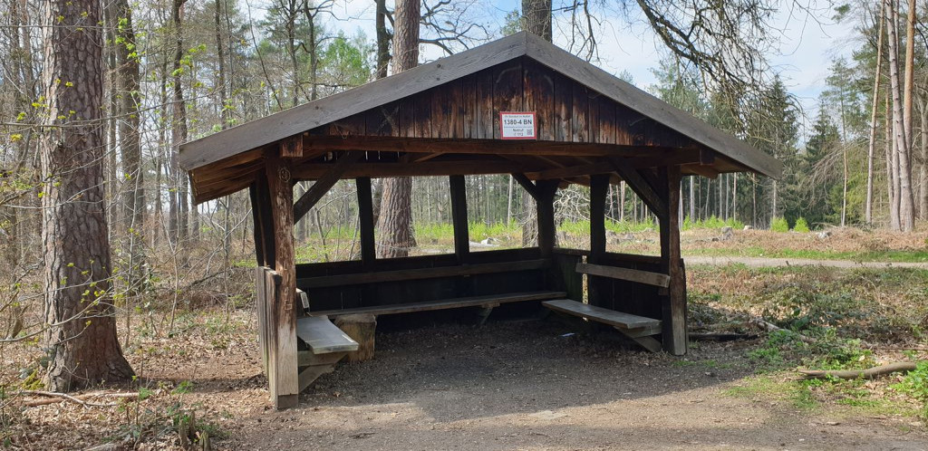 Basic shelter Weiße Hülle