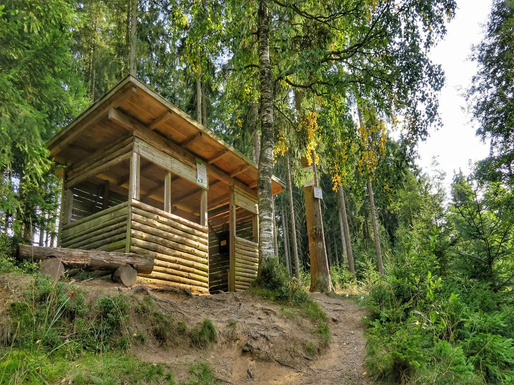99768 - Schutzhütte Stierbergsteich