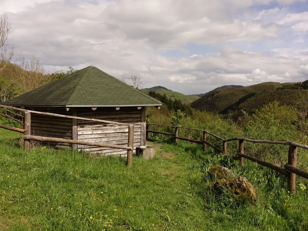 Schutzhütte Volkesheld