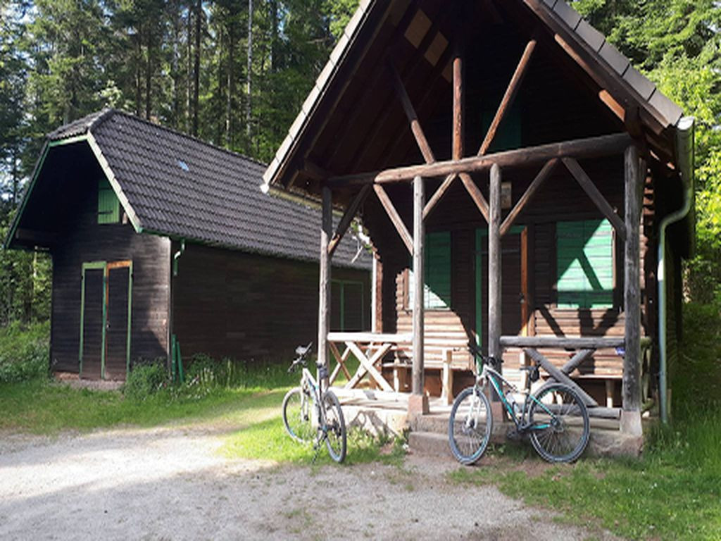 Basic shelter Eichbrönnlehütte