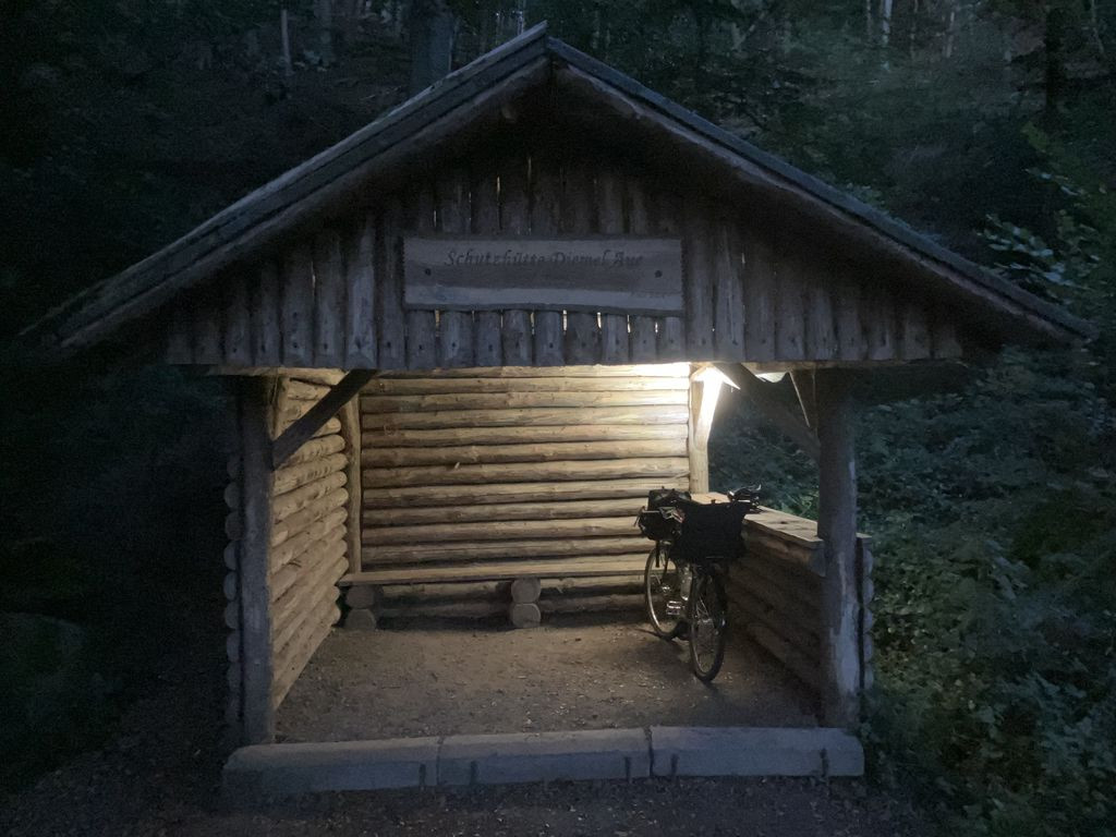 Small shelter