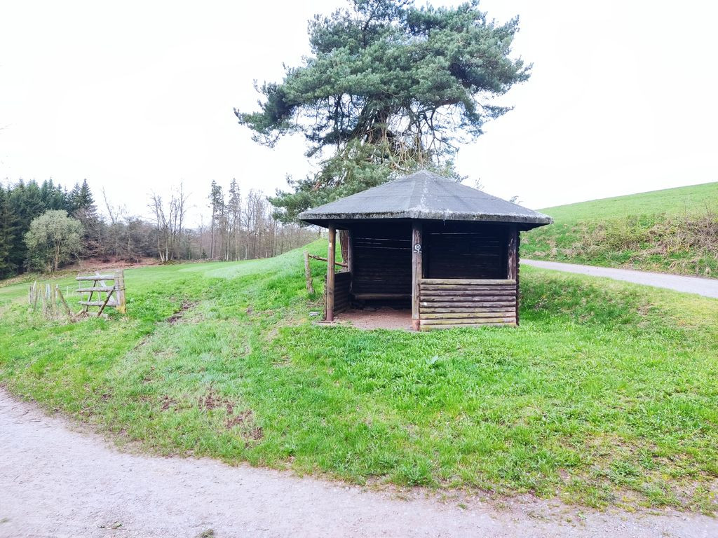 Schutzhütte am Olkesberg