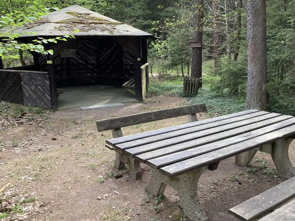 Lunch shelter near Zur roten Marter