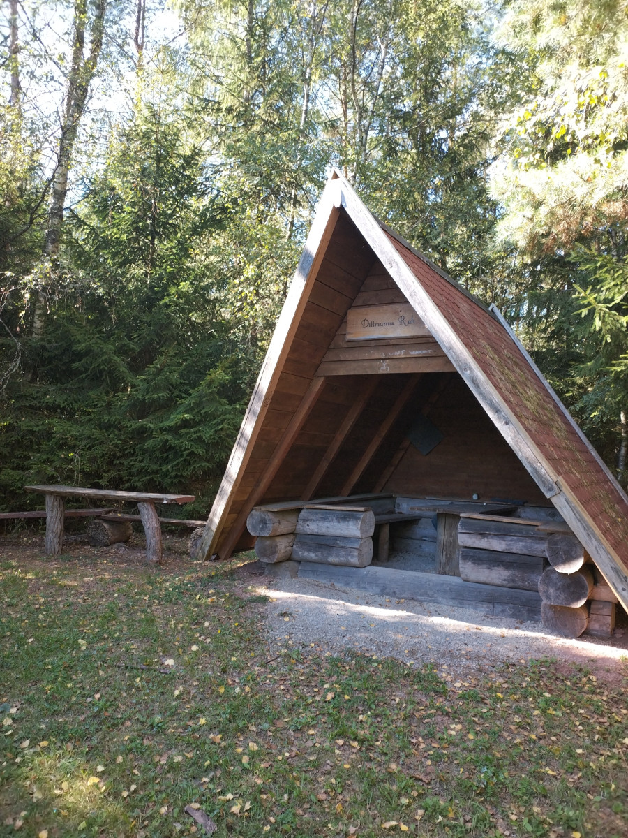 Lunch shelter near A 44
