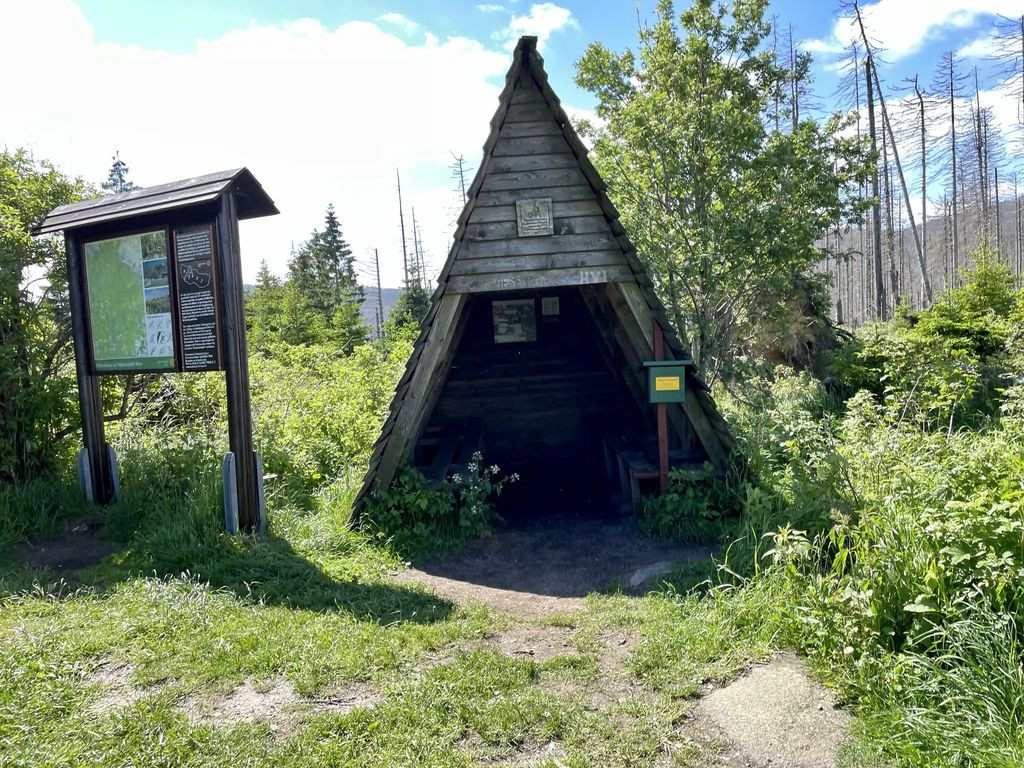 3887- Schutzhütte Molkenhausstern