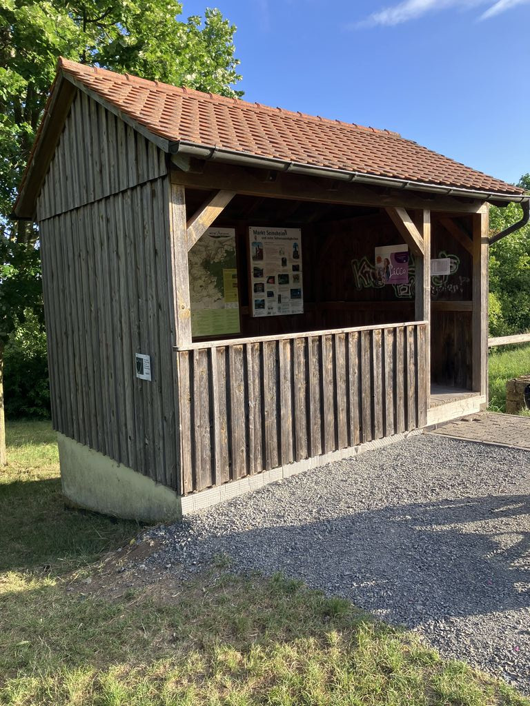 9734- Schutzhütte