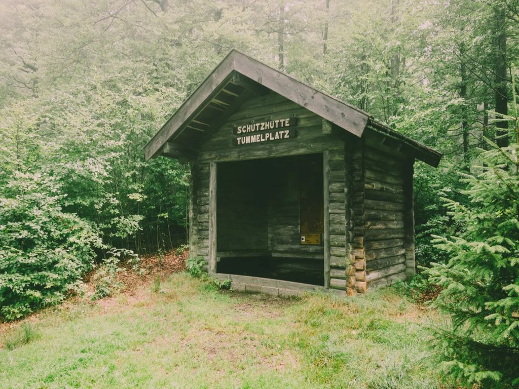 94078 - Schutzhütte Tummelplatz