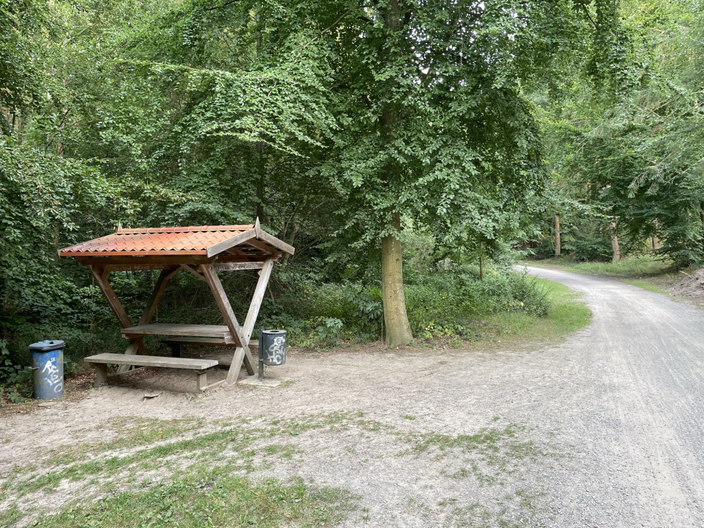 Lunch shelter near Am Heuberg