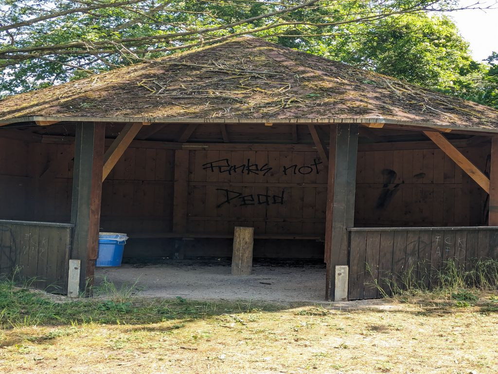 Shelter near Westerburg