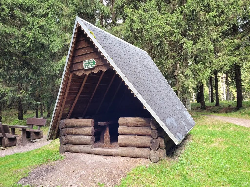98528 - Schutzhütte Adler